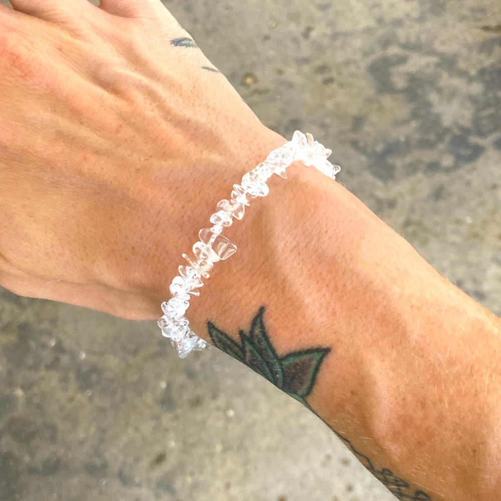 Fine Elegance Clear Quartz Bracelet - Picture 3 of 5